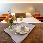 ポンフェラーダ プラザ ホテル