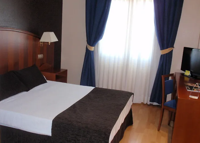 ポンフェラーダ プラザ